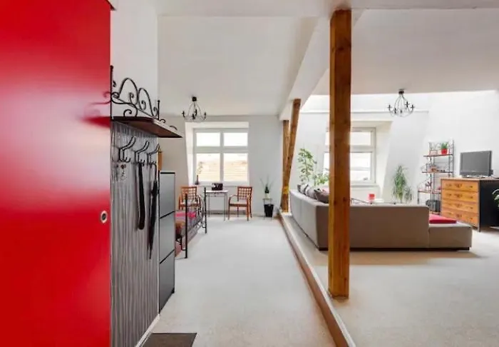 Lenka's Cozy Red + Lenka's Cozy Gold شقة *