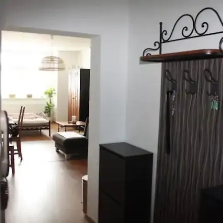 Apartament Lenka's Cozy Red + Lenka's Cozy Gold Praga